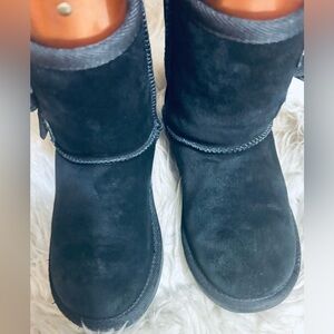 Koolaburra Black Suede Boots